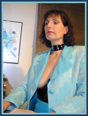 Mother Caroline - Dominant Mommy Phone Sex